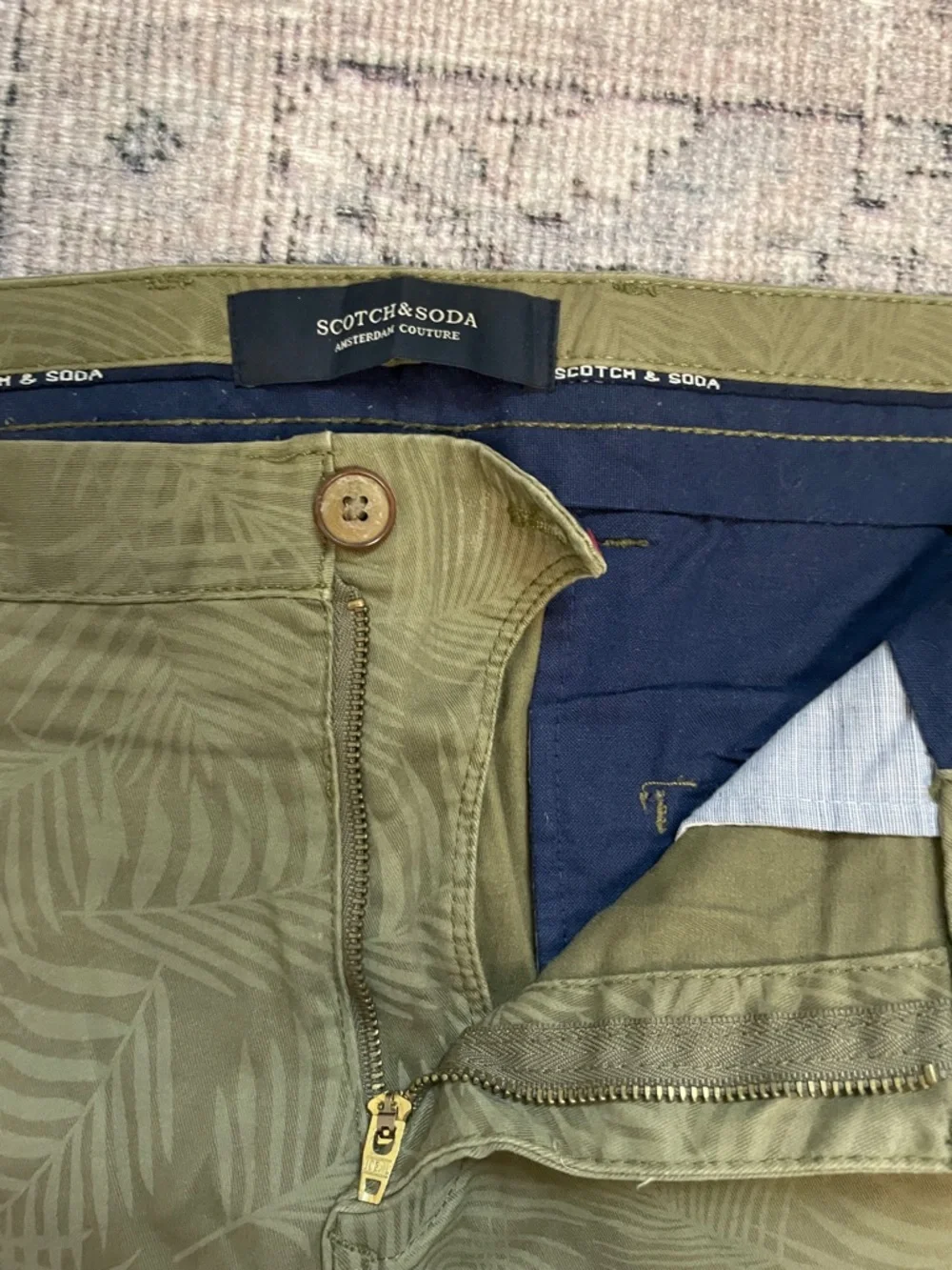 Scotch & Soda Olive Green Palm-Print Shorts - Picture 2 of 3